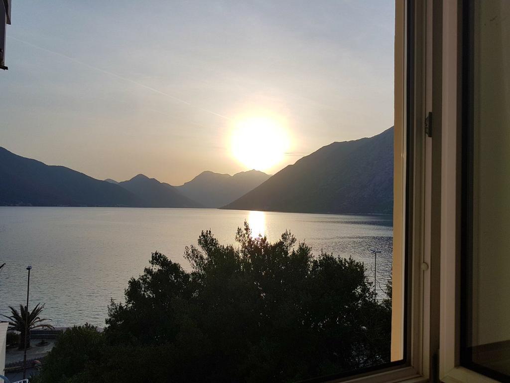 Apartment Titaneli Κότορ Εξωτερικό φωτογραφία